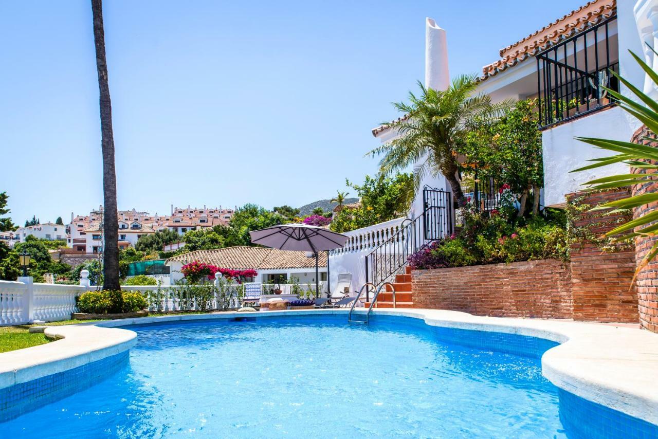 Casa Colina Apartment เบนัลมาเดนา ภายนอก รูปภาพ